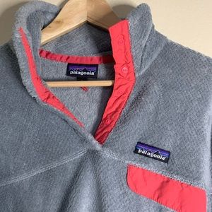 Patagonia soft grey/pink pullover w/ pockets